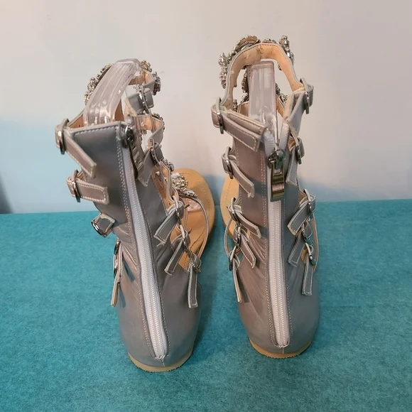 NWOT Gladiator Rhinestone Sandals - Picture 8 of 16